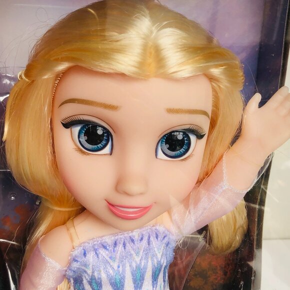 Frozen II Queen Anna & Elsa The Snow Queen Adventure Dolls 2 Pack New in Box - Picture 11 of 16
